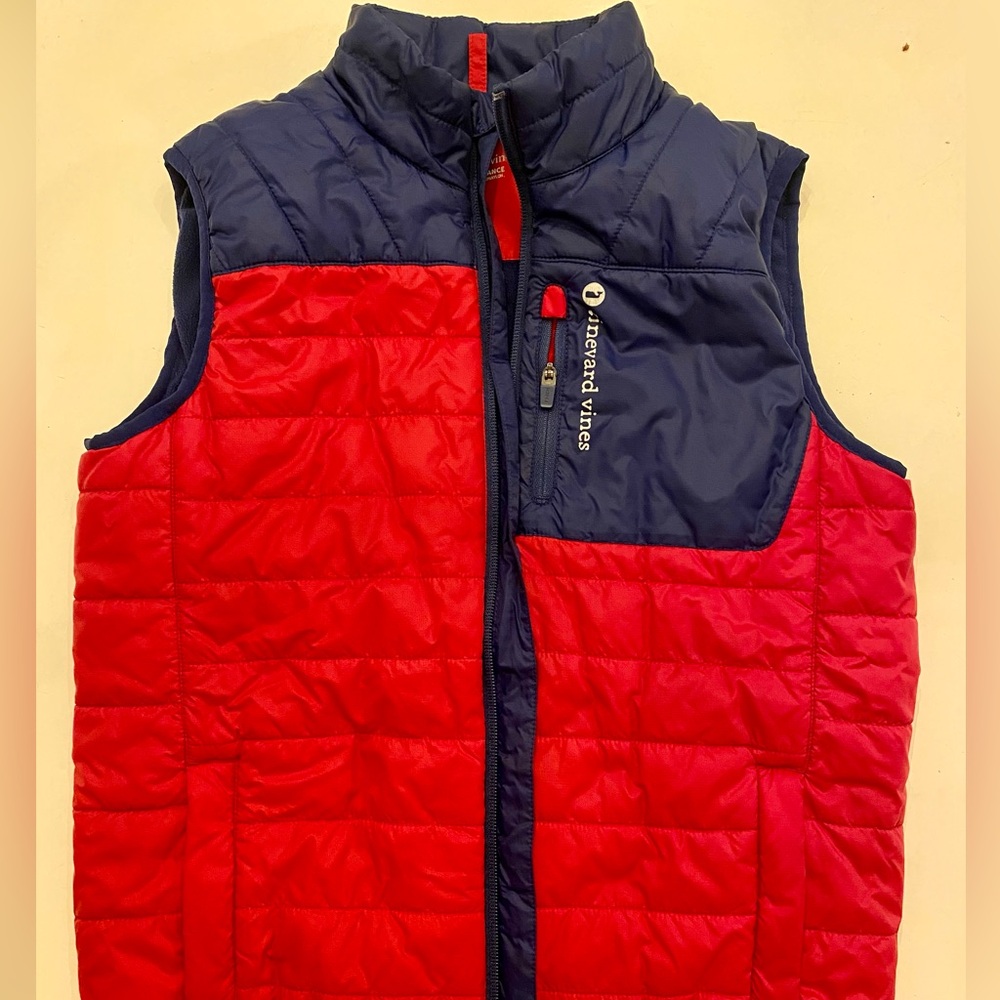 Vineyard Vines Boys Performance Vest Size M (12-14)